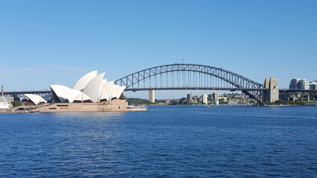 Sydney harbour Yacht Cruise